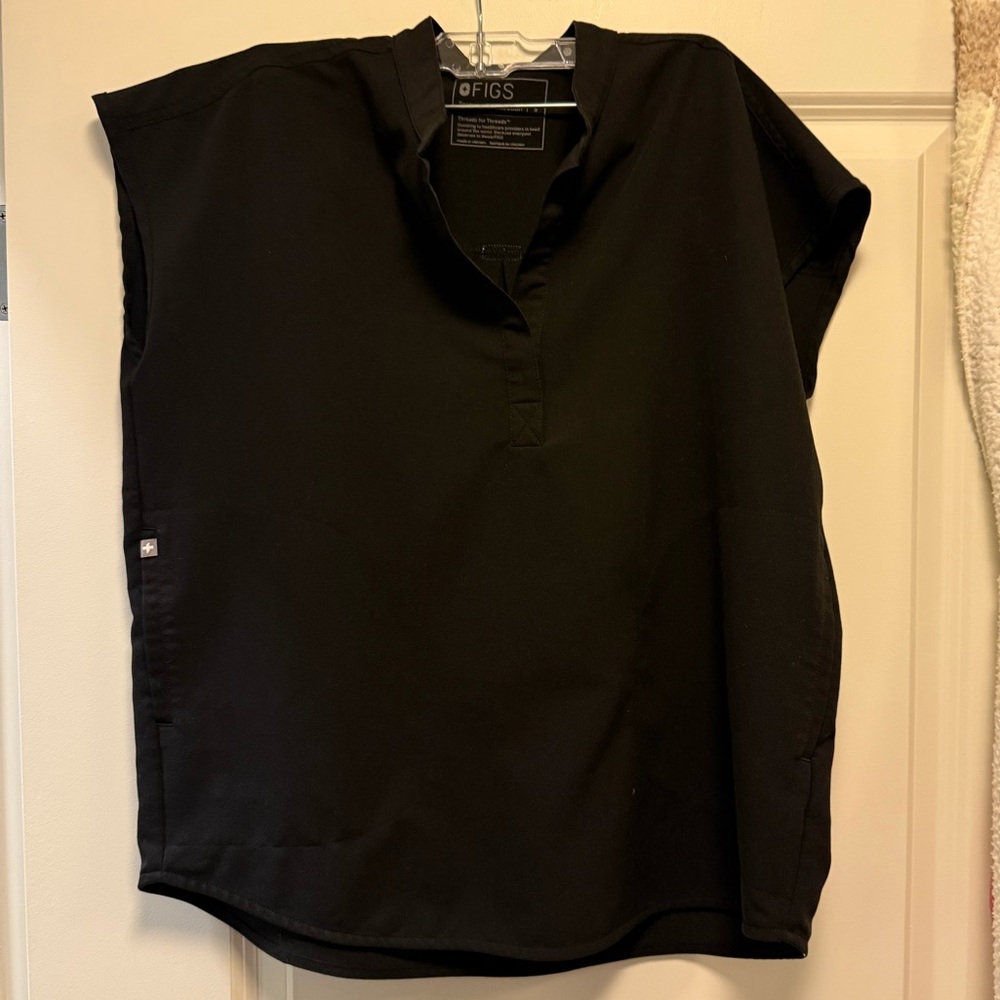 FIGS Black Rafaela Scrub Top